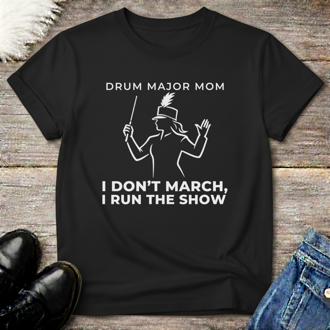 Major Mom Run Show Tee